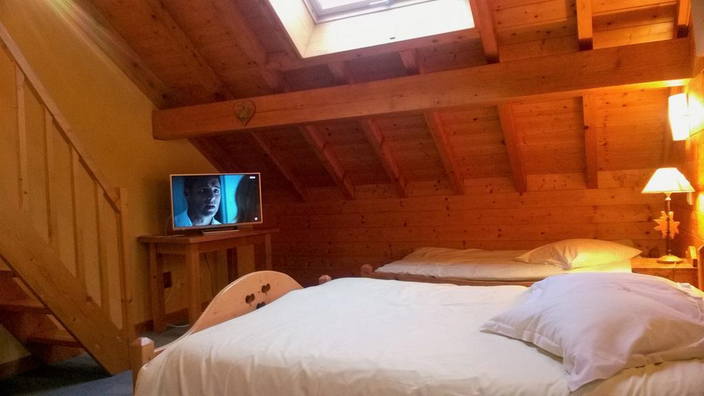 Domaine De La Sapiniere Hotel Thorens-Glières Buitenkant foto